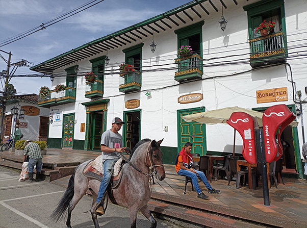 Horse riding el Retiro Antioquia